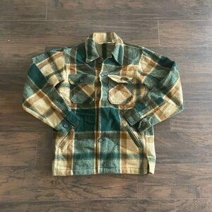 Vintage Woolrich Flannel Wool Shacket Shirt Mens small USA Made missing button